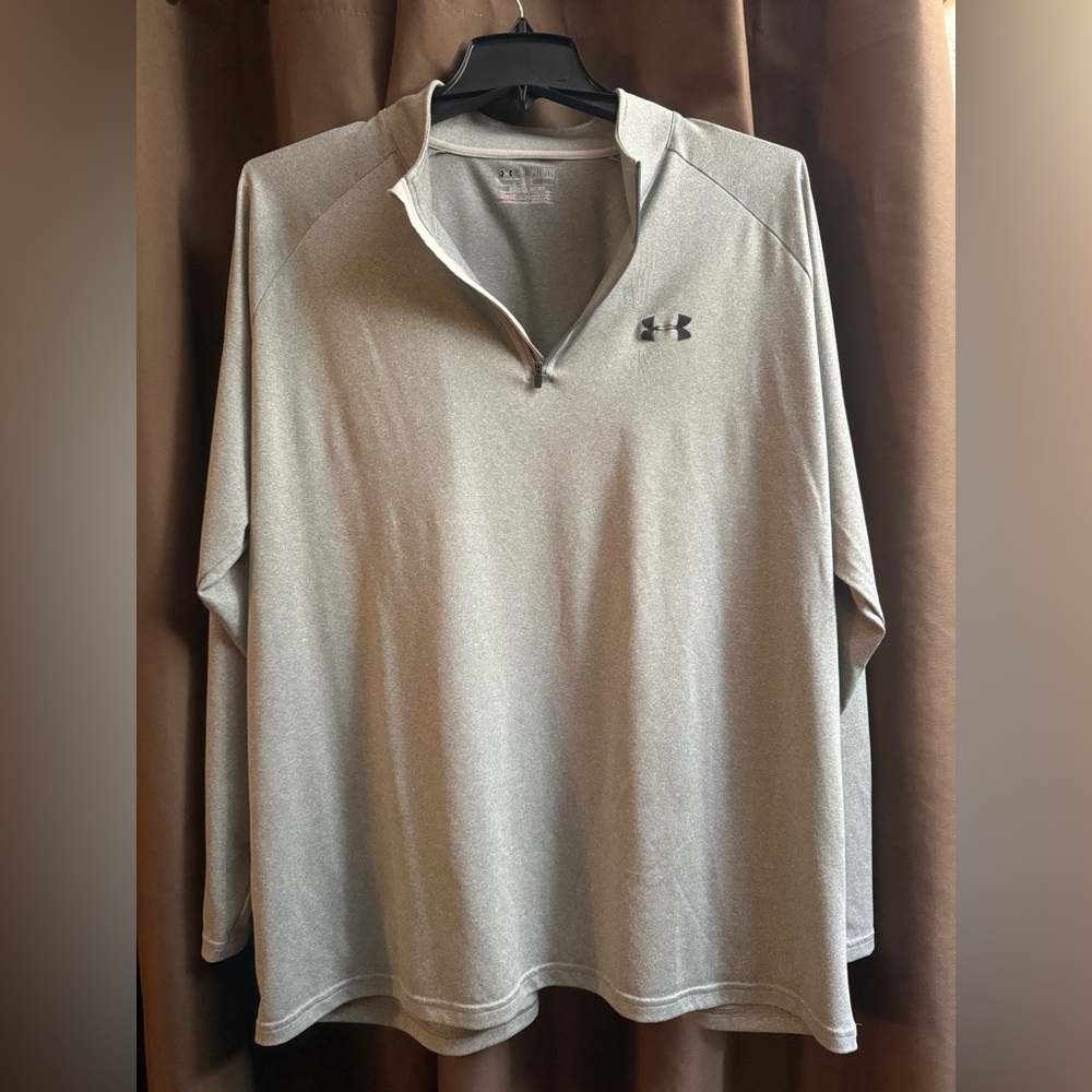 Under Armour Men's Light Gray Quarter-Zip Pullover
